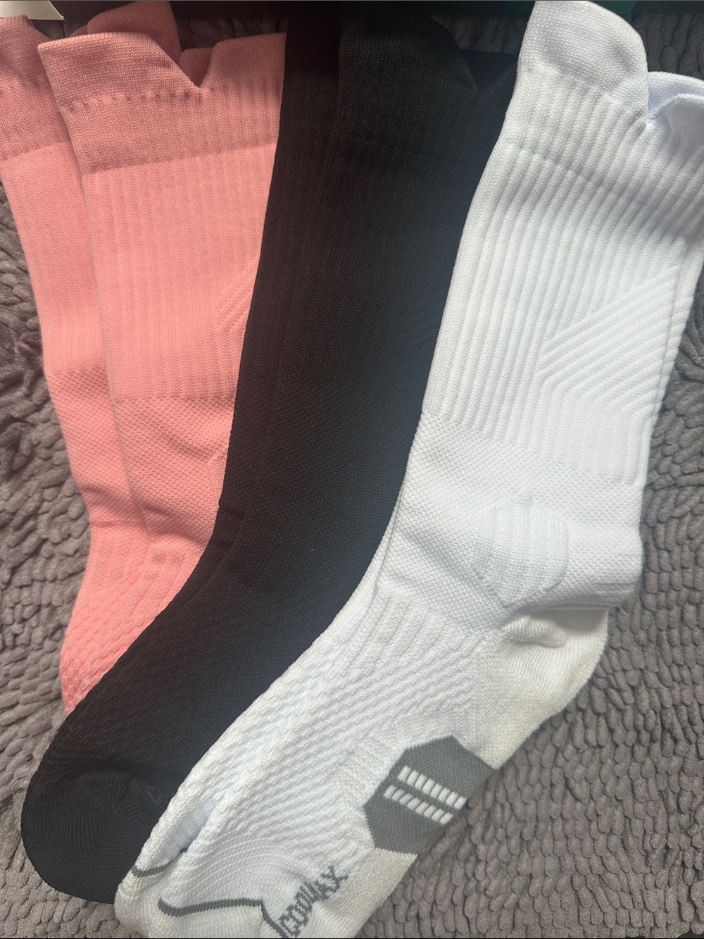 3x Compression Socks